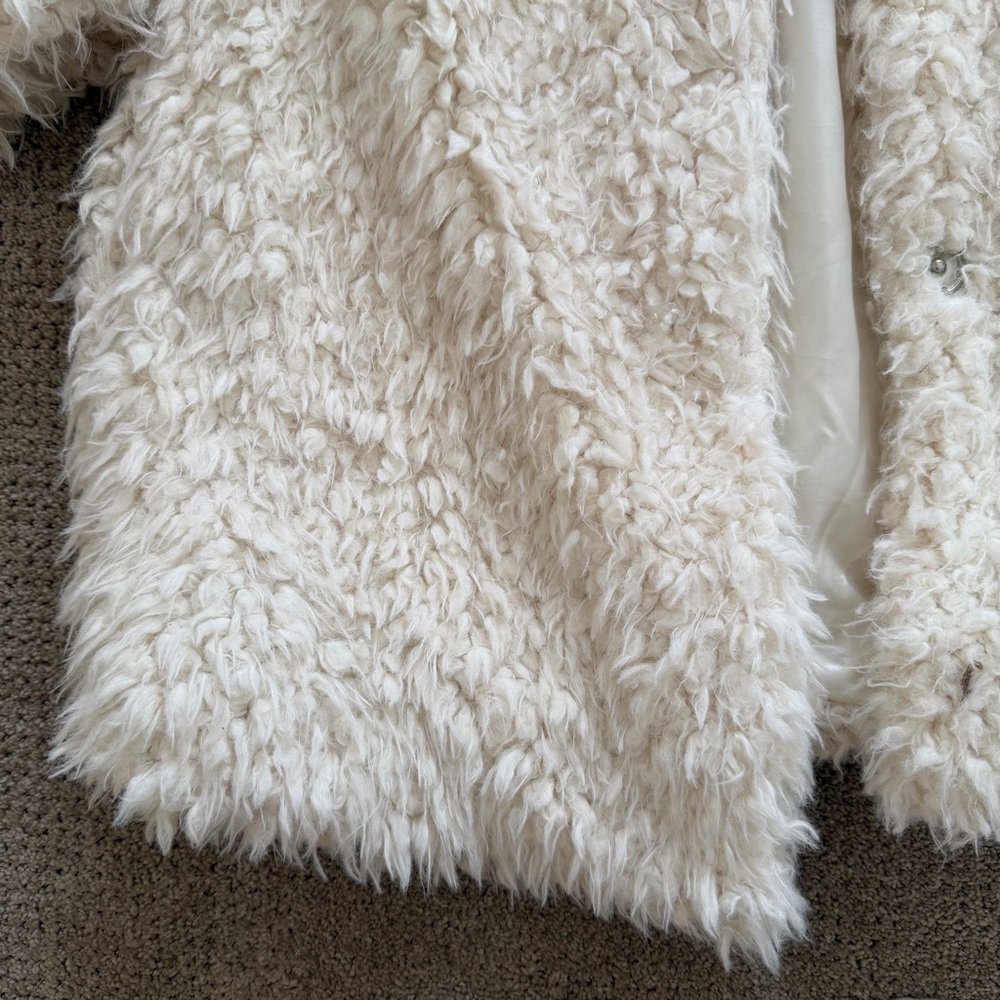 Me Jane Fluffy Cream Fur Jacket - Picture 2 of 8